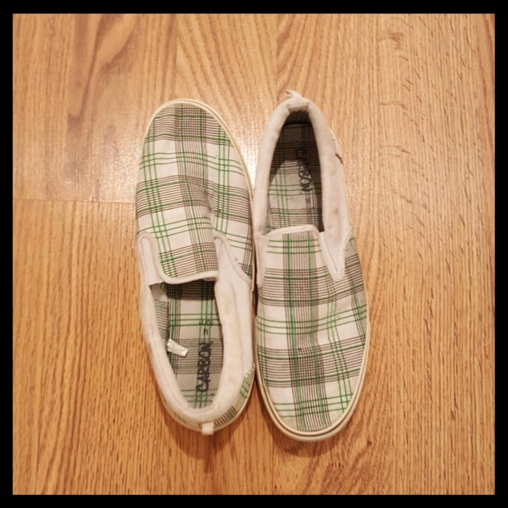 Mens canvas slip on shoes